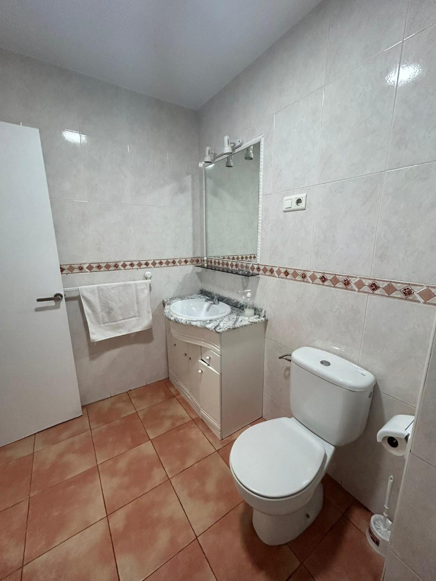 Appartement Vialia Piso Centrico Wifi Maria Zambrano Andra à Málaga Extérieur photo